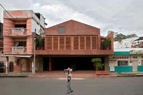 The House that Habitates. Brick Award 22 Category "Feeling at home". Natura Futura. Outside view