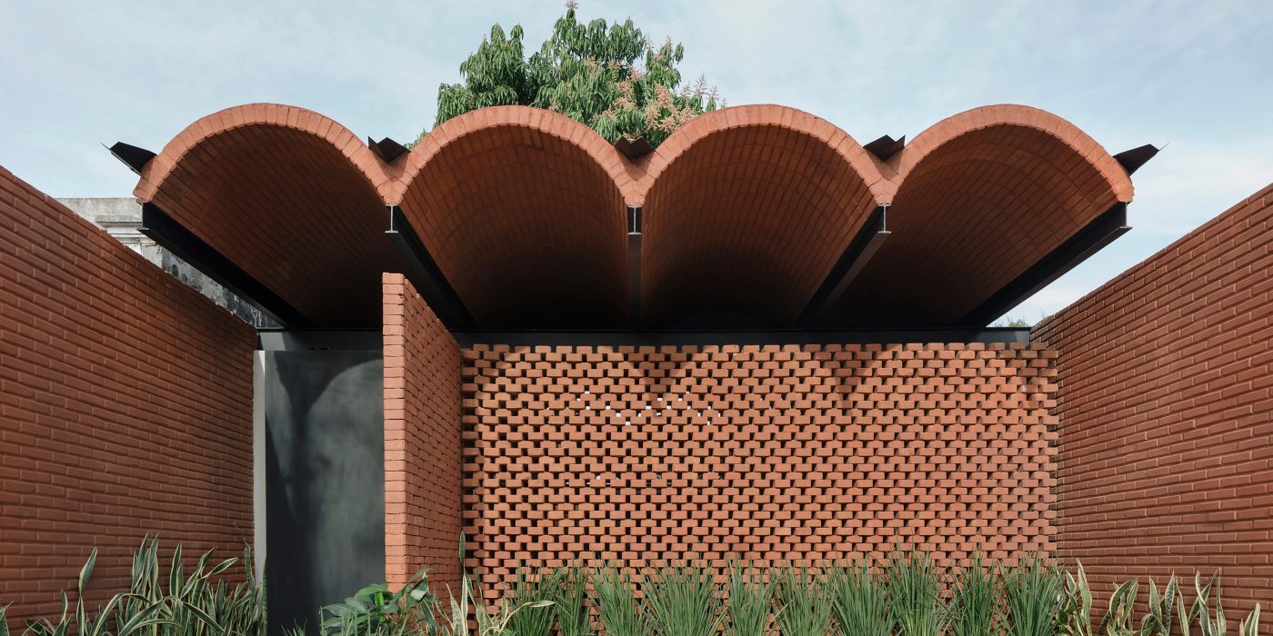 Brick Award 24 Nominee Intermediate House, Category Feeling at home, Architect: Equipo de Arquitectura